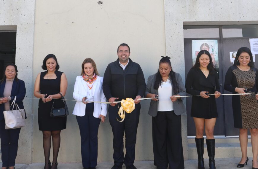 Entrega Gaspar Trueba nuevas oficinas del Instituto Municipal de la Mujer