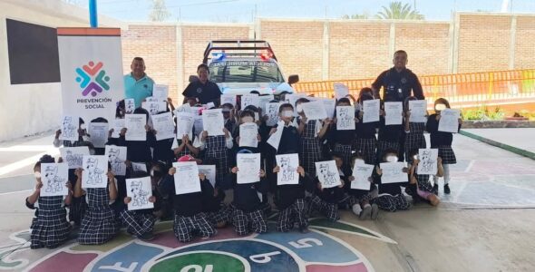 Niños de El Zamorano Disfrutan del Taller “Mi amigo Policía”