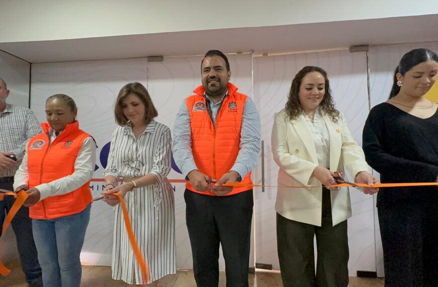 Inaugura Gaspar Trueba la Oficina de Enlace de Colón en Querétaro