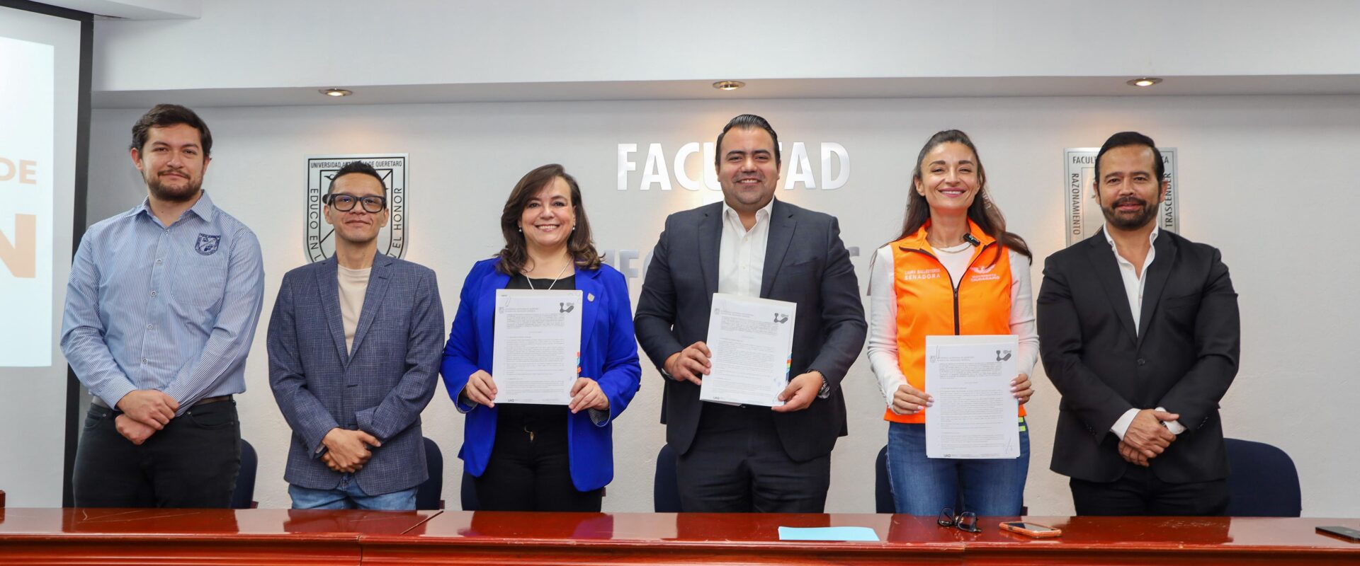 Acuerdan Colón y UAQ Desarrollar una Plataforma para Digitalizar la Bolsa de Empleo Municipal