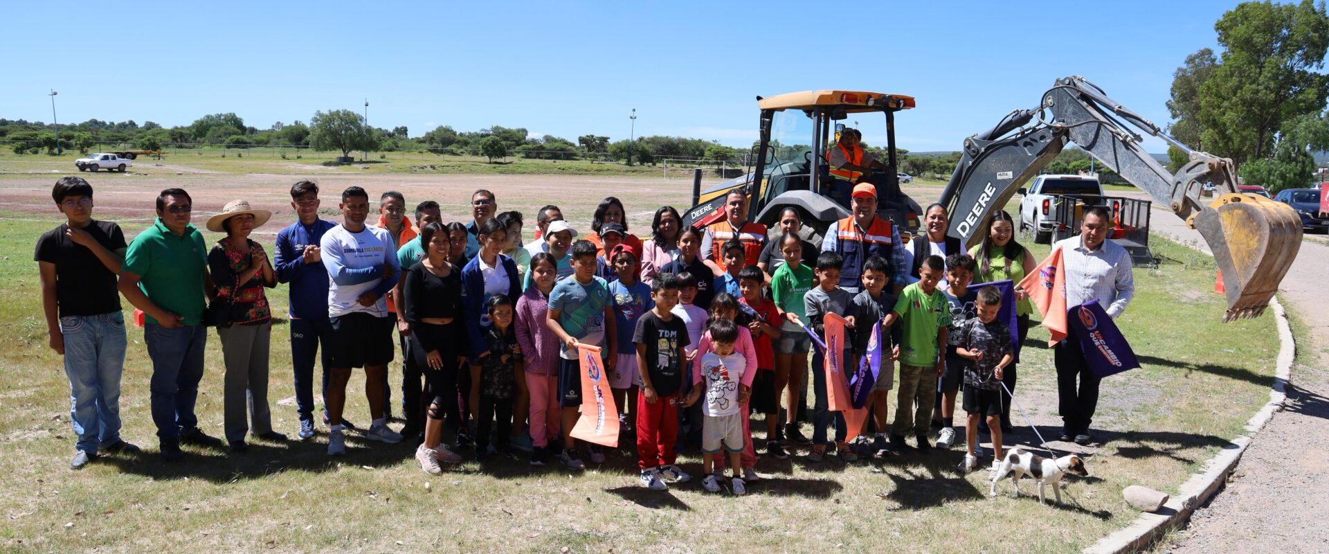 Inicia Obra de Ampliación de la Pista de Atletismo en la Unidad Deportiva