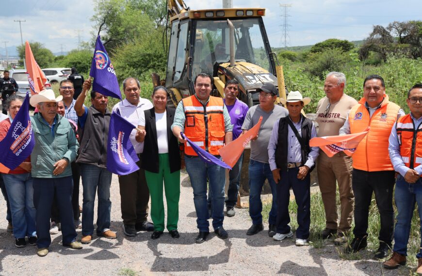Arranca Gaspar Trueba Construcción de Panteón de Ajuchitlán
