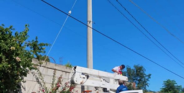 Rehabilitan Luminarias de Comunidades de Colón