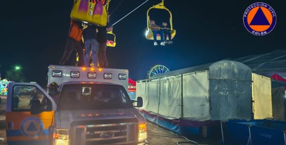 Protección Civil Municipal de Colón Realiza Evacuación Exitosa en Juego Mecánico “Teleférico”