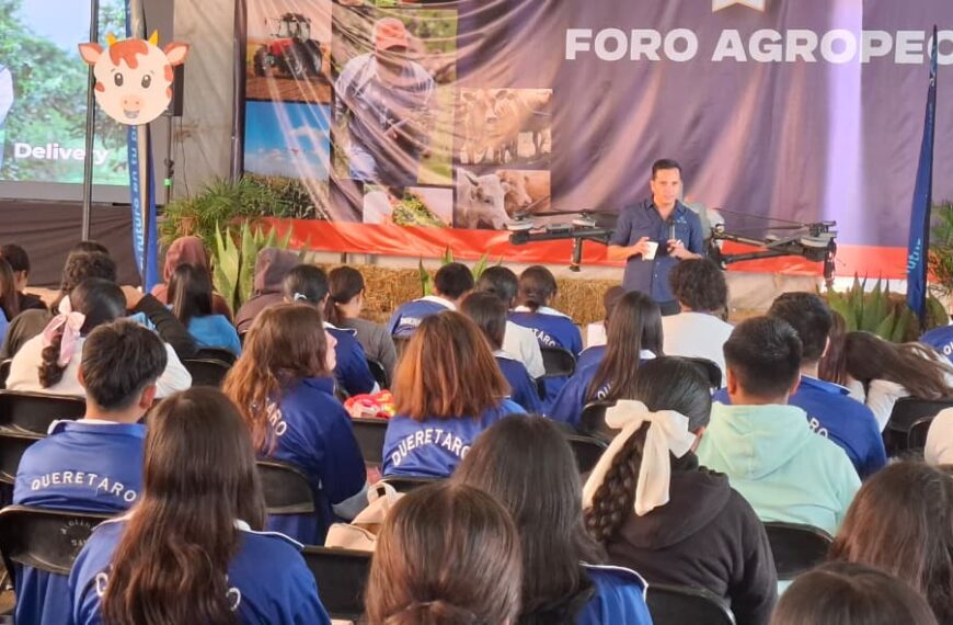 Conferencia “La Tecnología en la Agricultura”