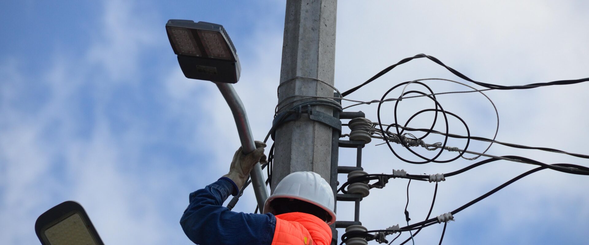 La Secretaría de Servicios Públicos de Colón Mejora la Imagen Urbana de las 53 Comunidades