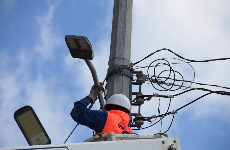 La Secretaría de Servicios Públicos de Colón Mejora la Imagen Urbana de las 53 Comunidades