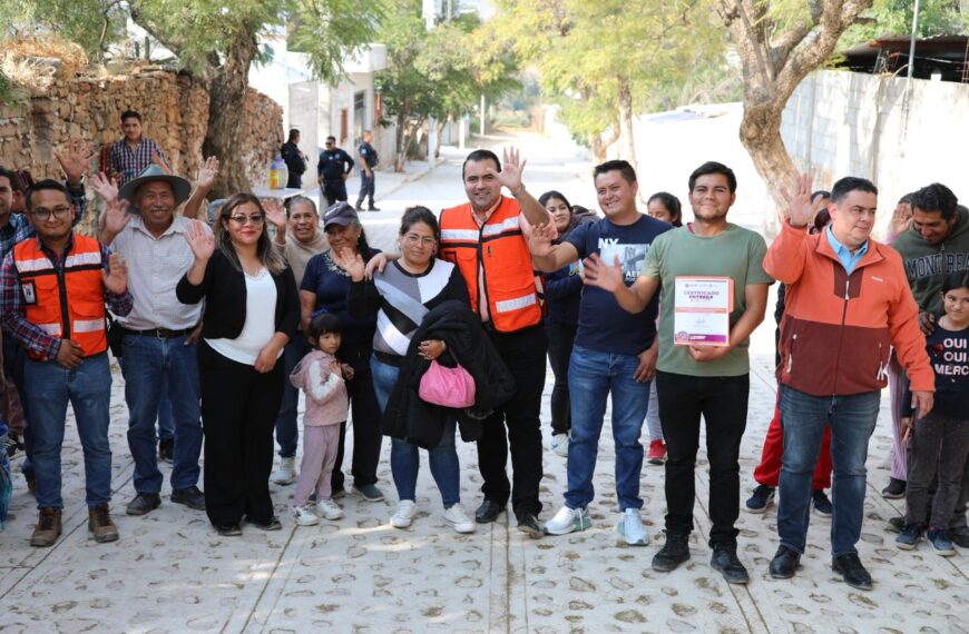 Entrega Gaspar Trueba una Obra Más en Colón