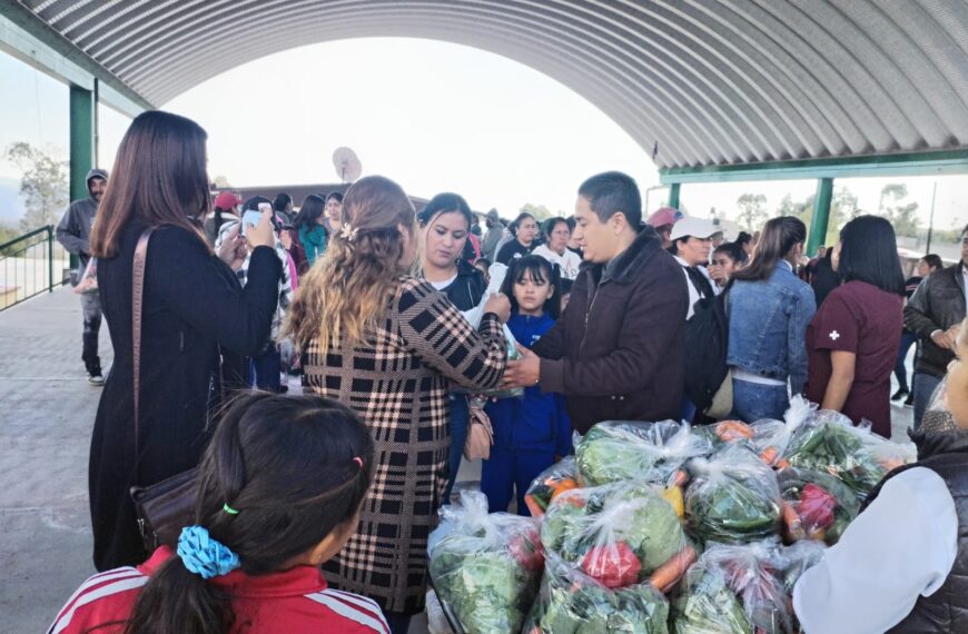 Feria de Nutrición en Ejido Patria