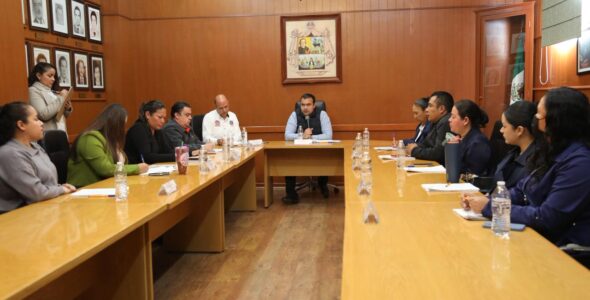 Impulso a la Educación y Regularización en Colón.