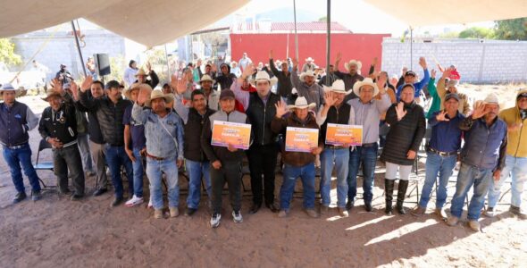 Entrega Gaspar Trueba Apoyos a Ganaderos