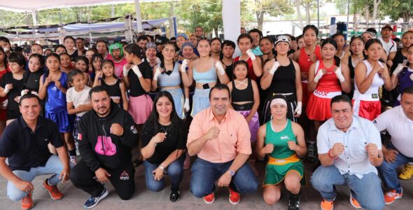 Triunfa Mireya Martínez de Colón en Torneo Nacional de Boxeo Femenil