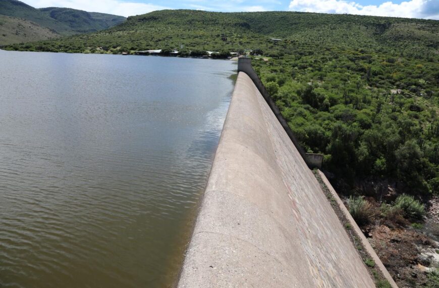 Monitorean niveles de agua en Colón
