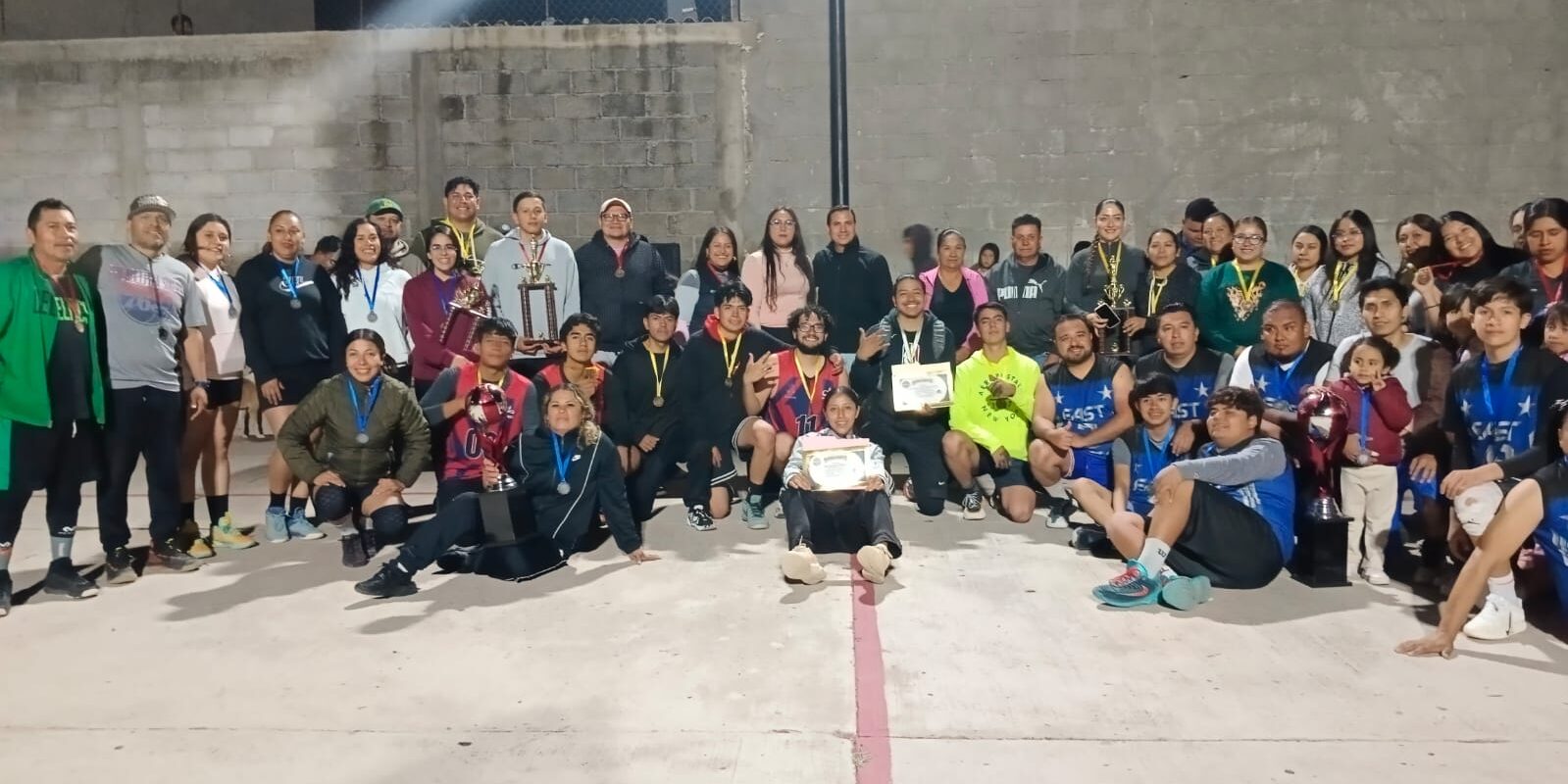 “Mambas” y “Niños de la Calle” se Coronan Campeones del Torneo de Básquetbol en Urecho