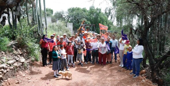 Arranca Gaspar Trueba Obra Urbana que Beneficiará a Estudiantes de El Mezote