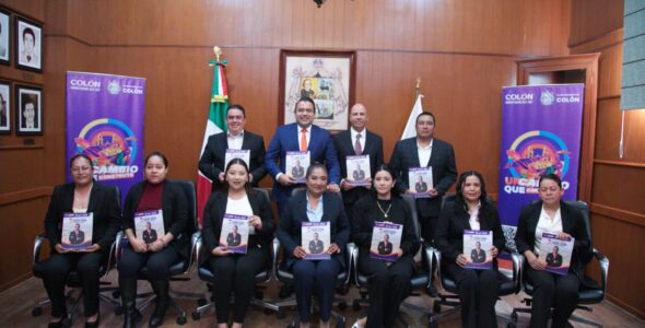 Entrega Gaspar Trueba en Sesión Solemne de Cabildo su 2o. Informe de Gobierno