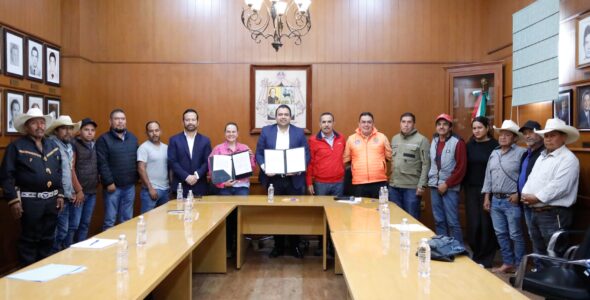 Firma Gaspar Trueba Convenio de Asuntos Indígenas para Garantizar Derechos y Desarrollo Equitativo de Pueblos Originarios