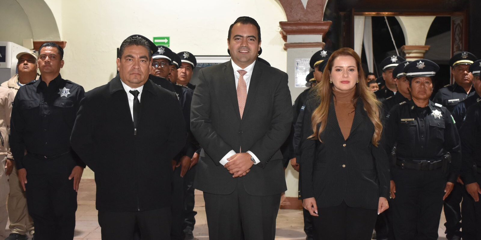 Encabeza Trueba ceremonia de cambio de mando de la Policía Municipal