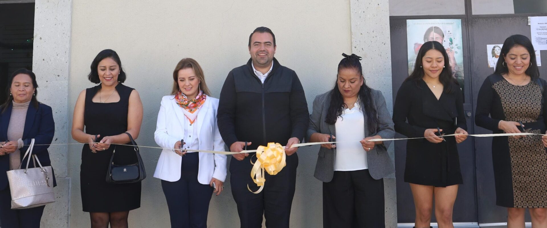 Entrega Gaspar Trueba nuevas oficinas del Instituto Municipal de la Mujer