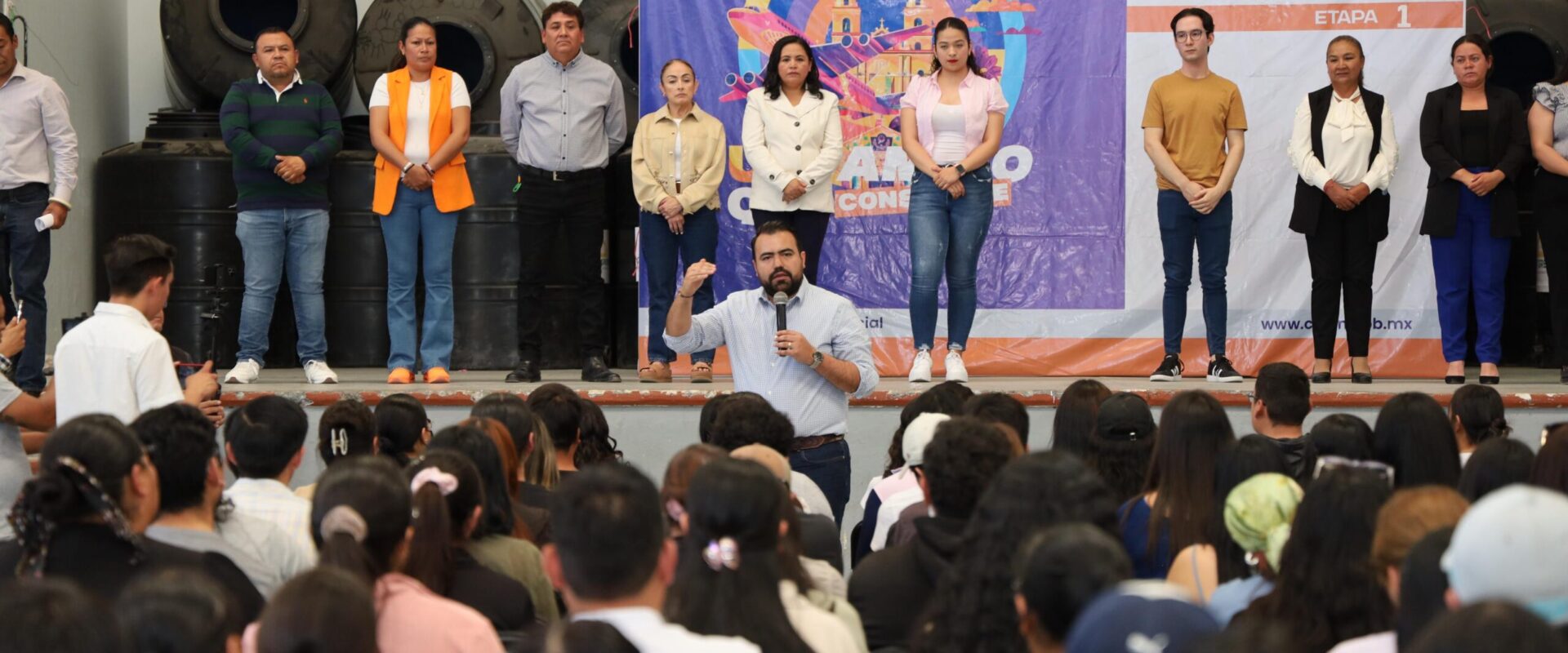En Colón becan a 261 estudiantes del nivel básico, medio superior y superior