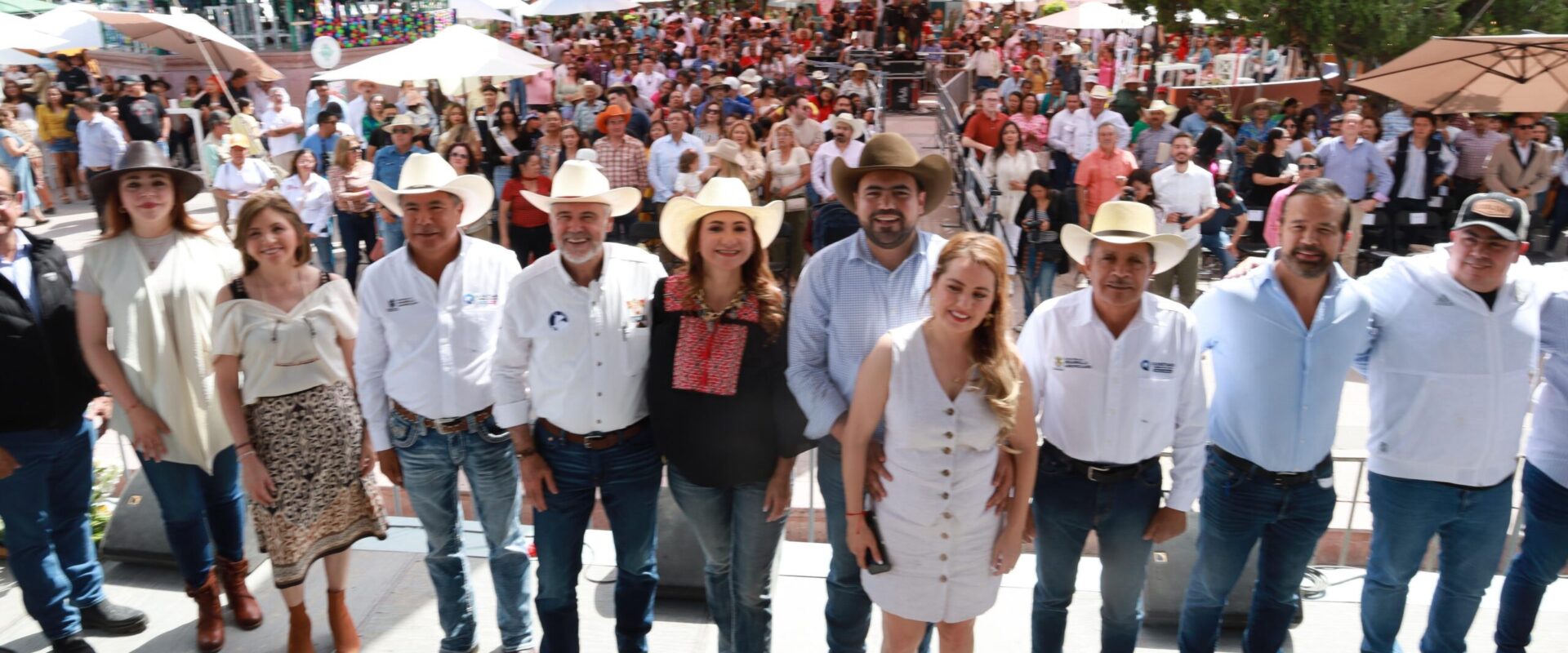 Despide público local, nacional y extranjero al Festival del Nopal, el Pulque y la Gordita Colón 2025