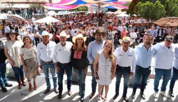 Despide público local, nacional y extranjero al Festival del Nopal, el Pulque y la Gordita Colón 2025